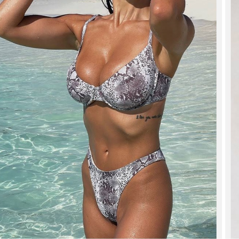 NWT Monday Swimwear Byron Bottom in Snake